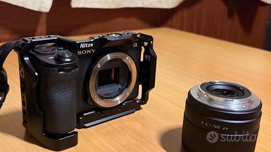 Fotocamera Sony a6700 e accessori