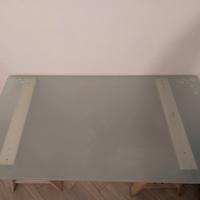 Tavolo in vetro Ikea