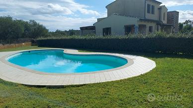 Villette a 160 metri dal mare spiaggia cinta