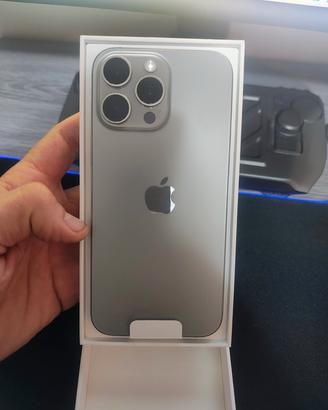 IPHONE 16 PROAX 256GB TITANIO