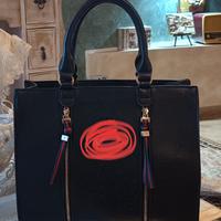 Borsa rigida a mano