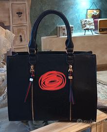 Borsa rigida a mano
