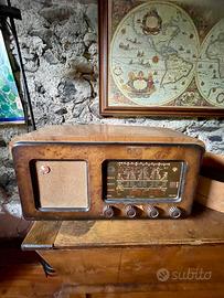 Radio d’epoca Watt Radio a valvole anni ‘50