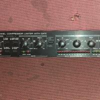 compressore Alesis 3630