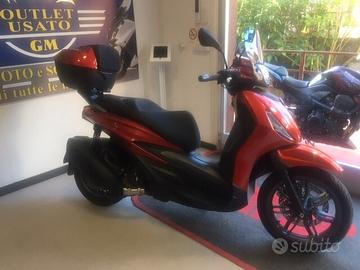 Piaggio Beverly 300 i.e. hpe