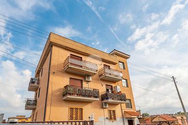 4 LOCALI A ROMA