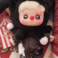 Labubu Shadow Why So Serious pupazzo