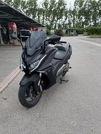 Kymco AK 550 FULL OPTIONAL + modifiche + tagliando