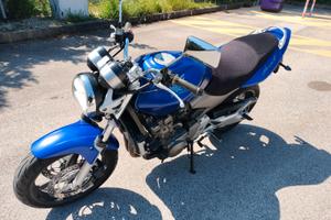 HONDA HORNET 600  pronta x la strada!SOLO 27mla km