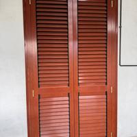 Porta in alluminio effetto legno