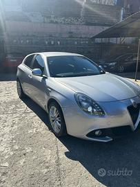 Giulietta Super 1.6 120cv non trattabile
