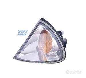 FRECCE ANTERIORI TOYOTA AVENSIS 00-03