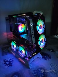 Computer da gaming I7 GTX 1080 e illuminazione RGB