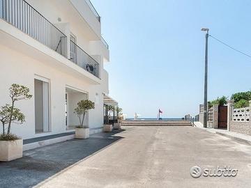 10 metri dal mare villa Telia Torre Lapillo