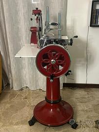 Affettatrice con piedistallo SIGMA