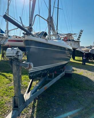B2 Marine Djinn 7 barca a vela