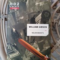 Urania Collezione 002 Neuromante William Gibson 