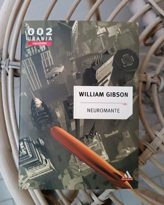 Urania Collezione 002 Neuromante William Gibson 