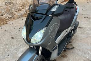X Max 250 km 18500