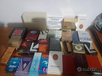 lotto 32 profumi miniature originali 