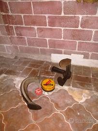 2 incudine calzolaio+2 barattoli lucido BUONE COND