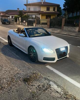 Audi A5 Cabrio 2.0 TDI F.AP. Ambiente