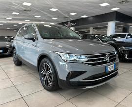 Volkswagen Tiguan 2.0 TDI 150 CV SCR DSG Elegance