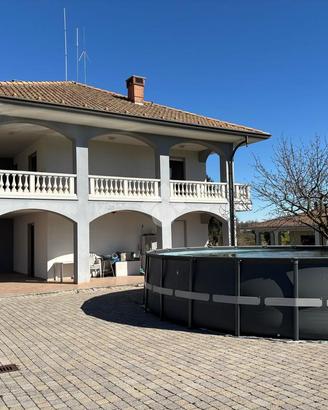VILLA SINGOLA A DIVIGNANO