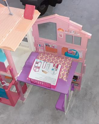 BARBIE CASA MALIBU' - MATTEL DLY32