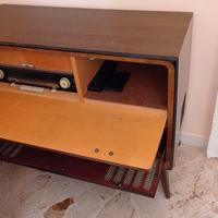 Radiostereo Philips Jupiter-Truhe 664 FD664A