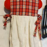 Bambola di stoffa ornamentale