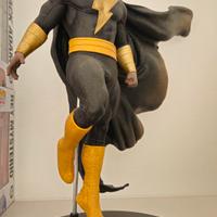 Statuetta di black Adam