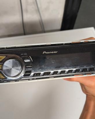 Autoradio Pioneer MVH-160 ui