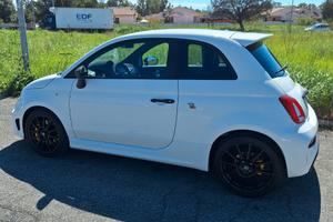 Abarth 695 - 2024