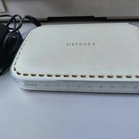 Hub 8 porte Netgear FS608 v3