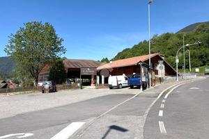 NEGOZIO A BORNO