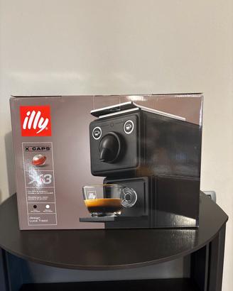 Macchinetta illy x3