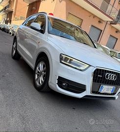 Audi Q3 2.0 business plus quattro stronic