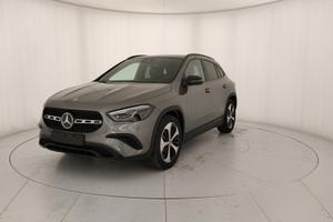 MERCEDES-BENZ GLA 180 d Automatic