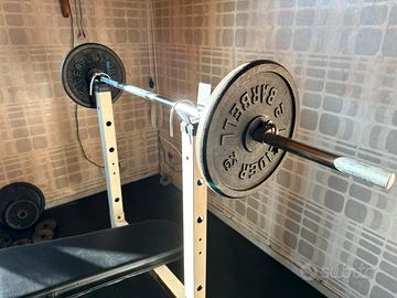 Palestra vari attrezzi professionali