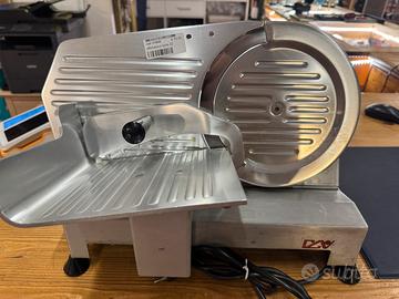 Affettatrice RGV lama 22cm
