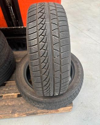 2 Gomme Invernali Usate 205 55 17 Petlas Dot 2022