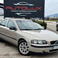 Volvo S60 2.4 D5 20V cat Optima GANCIO TRAINO