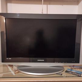 SAMSUNG LCD TV + SAMSUNG HDD/DVD + DECODER TVB D2