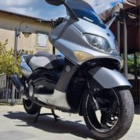 Scooter Tmax