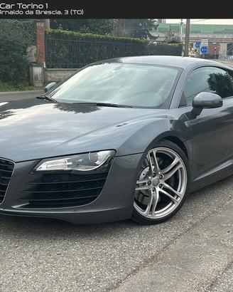 Audi R8 Plus 4.2 FSI #8771
