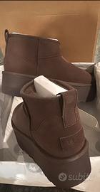 belle scarpe UGG