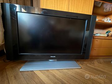 TV PHILIPS STEREO DOLBY