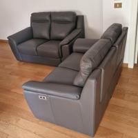 Divani in pelle nuovi