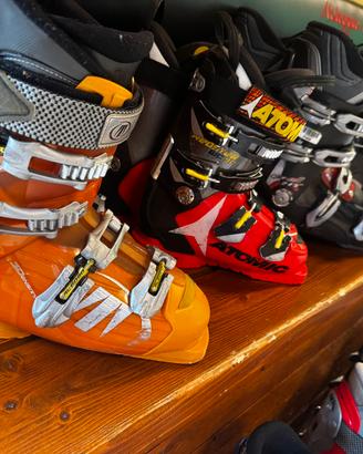 Stock scarponi da sci,discesa, snowboard, fondo